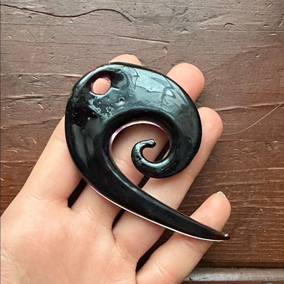 Black and Pink Swirl Glass Pendant - Picture 3 of 6